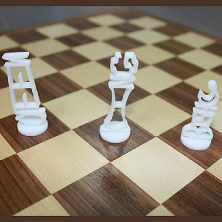 Serif Chess image