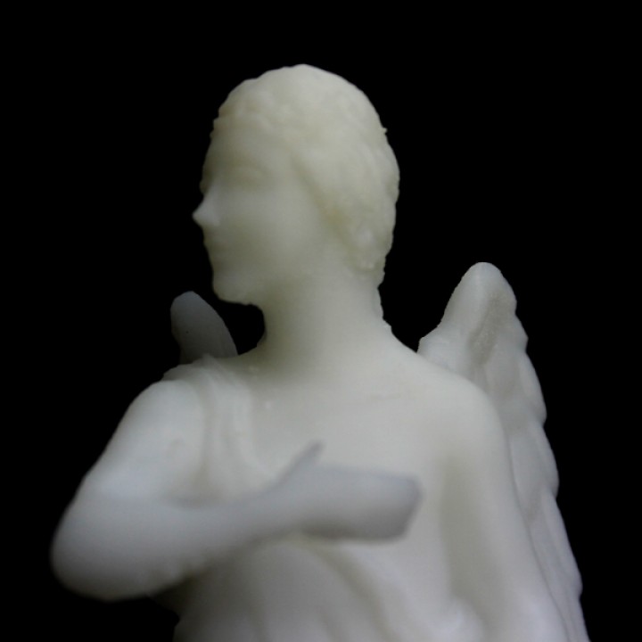 Kneeling Angel image