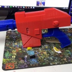Picture of print of warhammer las pistol