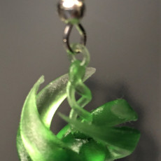 Picture of print of earring or pendant twist