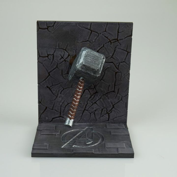 Thor bookend image