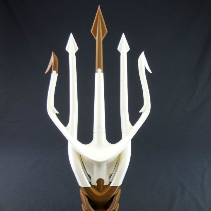 TRIDENT (MAR様) 3D Printable Trident from Aquaman by Marco Morata