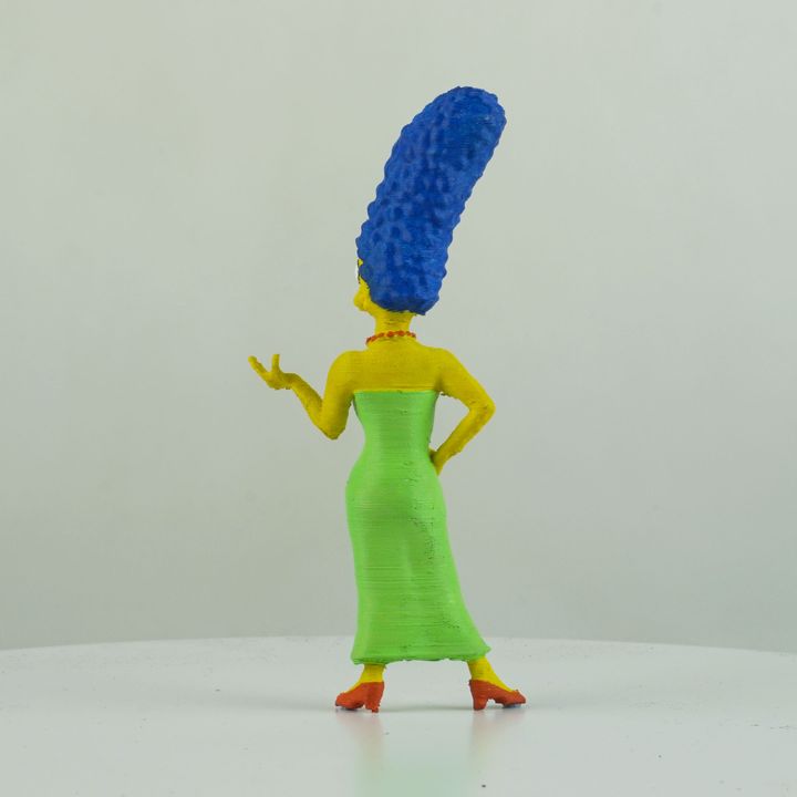 Marge Simpson image