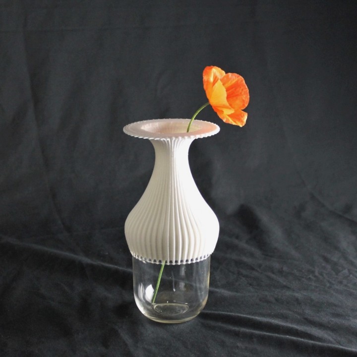 Upcycling Vase image