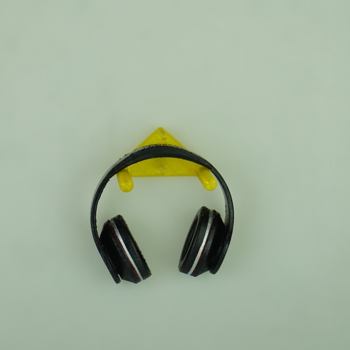 incredibly simple headset holder image