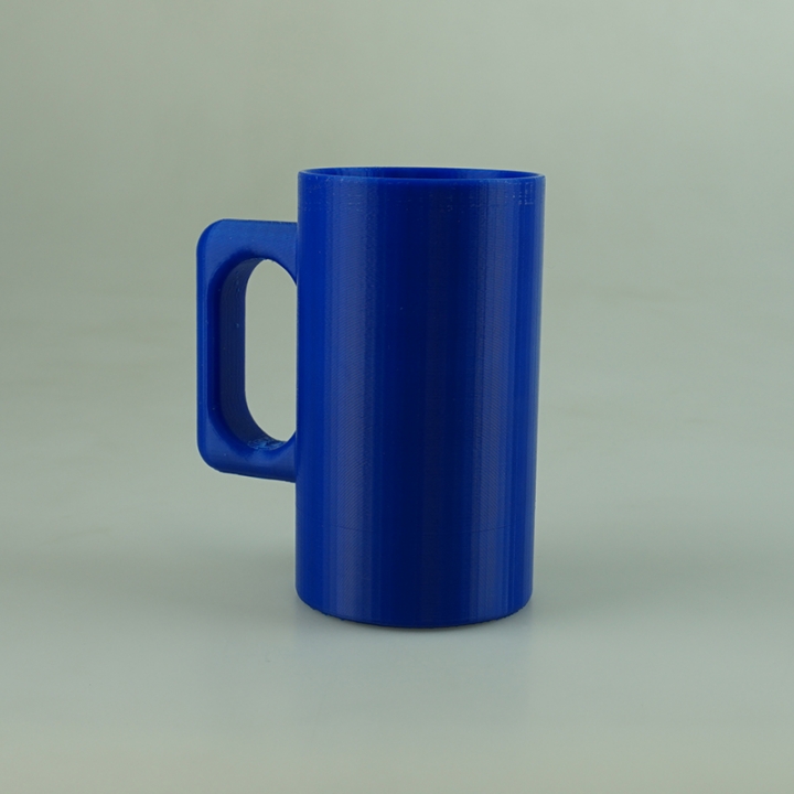 Mug with lid image