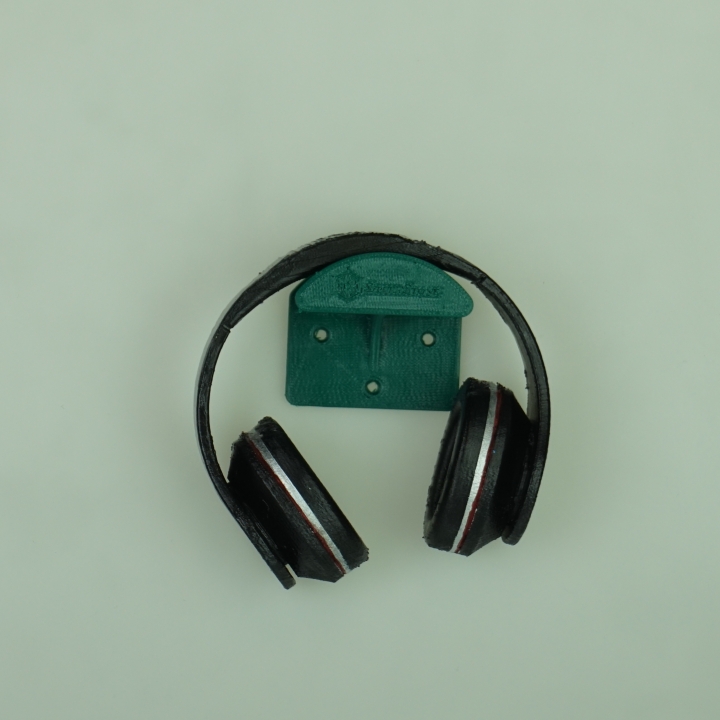 simplistic headphone holder designed by Jack Durham image