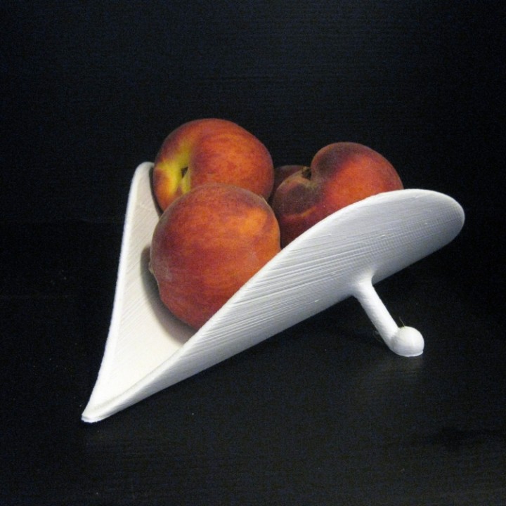 Single Leaf Fruit Bowl image