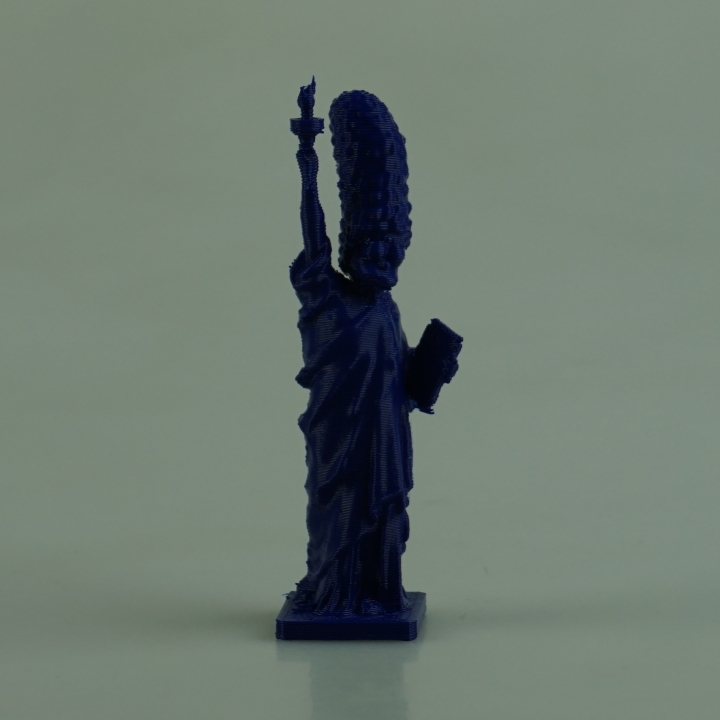 Statue Liberty + Marge Simpson image