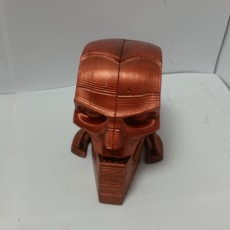 Picture of print of A.B.C. Warrior robot bust (Judge Dredd 1995)
