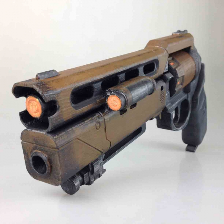 Fatebringer hand cannon from Destiny image