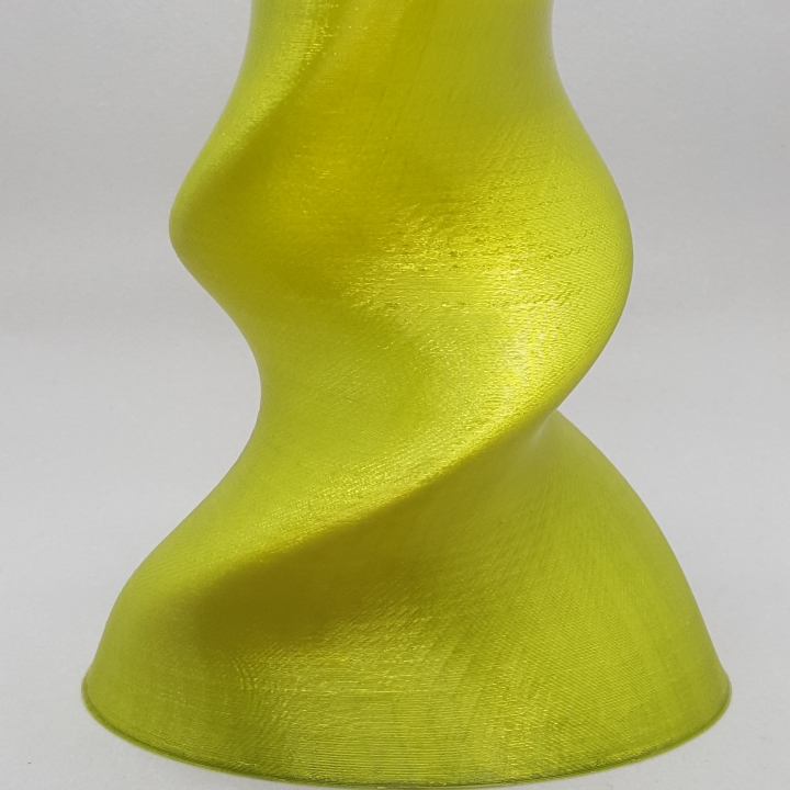 Twisted vase v2 image