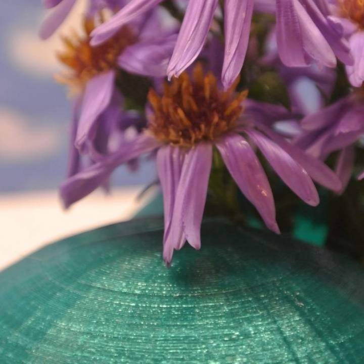 Butt Vase image