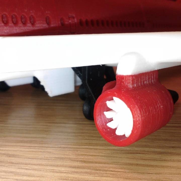 SolidWorks-designed and printed Boeing 747 image