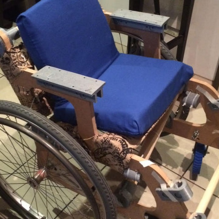 Wheelchair for people in 3rd world countries "HU-GO" image