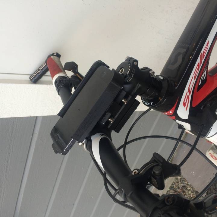 iPhone 5 holder for bike image