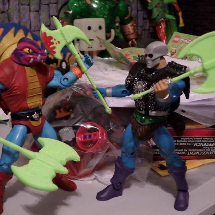 axe for toys image