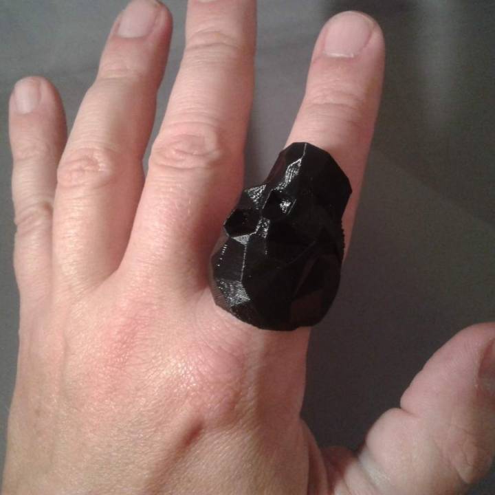Low Poly Skull Ring image