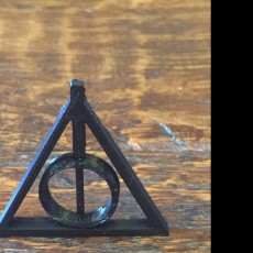 Picture of print of Harry Potter Deathly Hallows Pendant