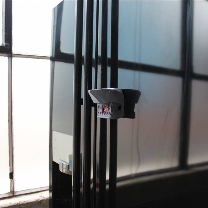 Connected Multi-Purpose Micro:bit Doorbell image