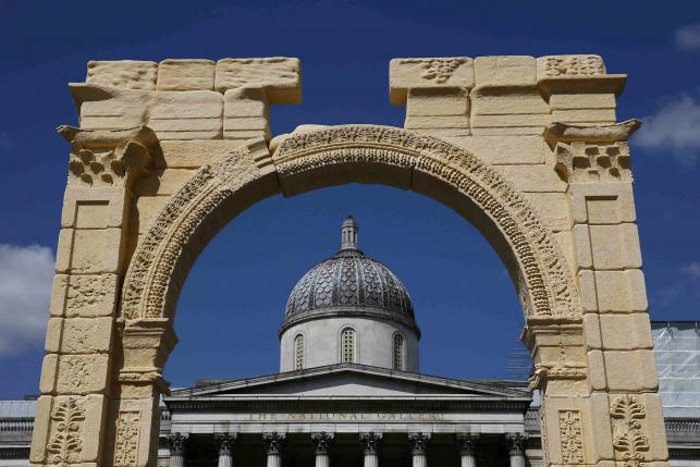Arch of Triumph in Palmyra, Syria image
