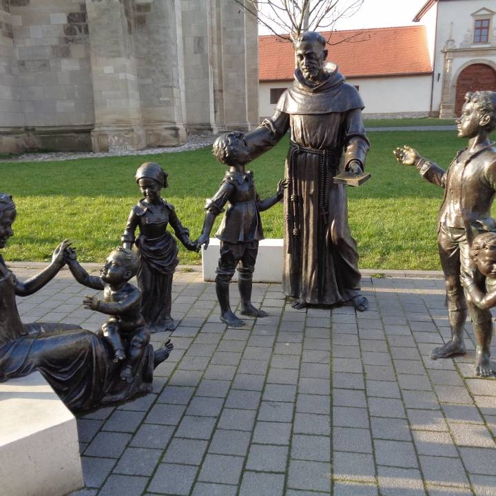 Saint Antony of Padua (Boy and Girl) in Alba Iulia, Romania image