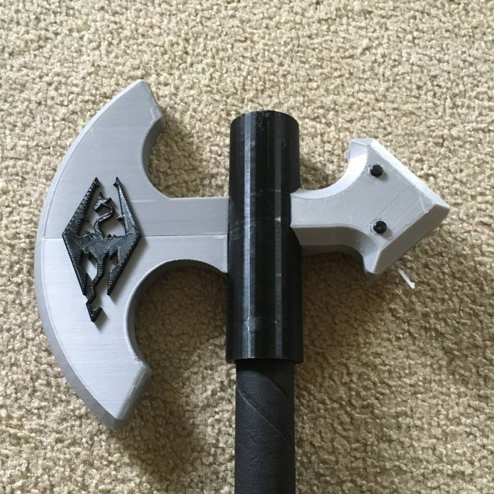 Skyrim Two-Handed Axe image