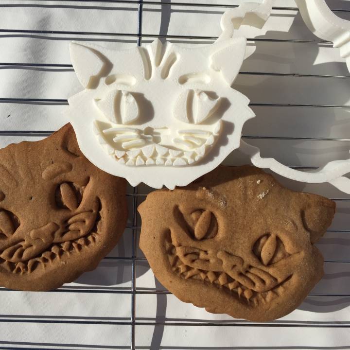 Cheshire Cat Cookie Cutter image