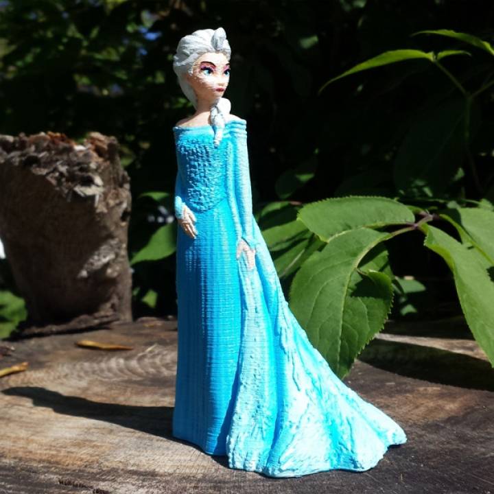 3D Printable Elsa from 2013 Frozen by Tanya Wiesner