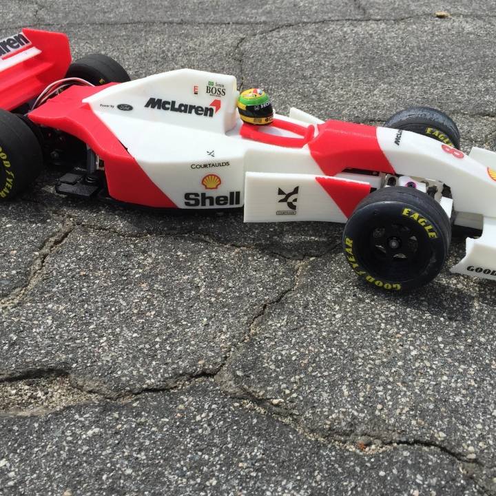 RS-01 Ayrton Senna’s 1993 McLaren MP4/8 Formula 1 RC Car image