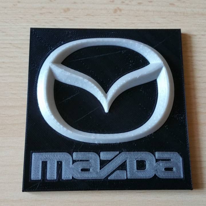 Madza Logo image