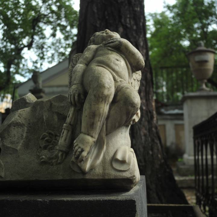Gravestone Depicting Baby Angel image