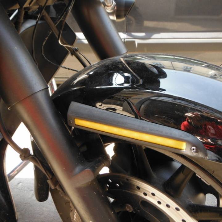 Light accent for motorcycle fender image