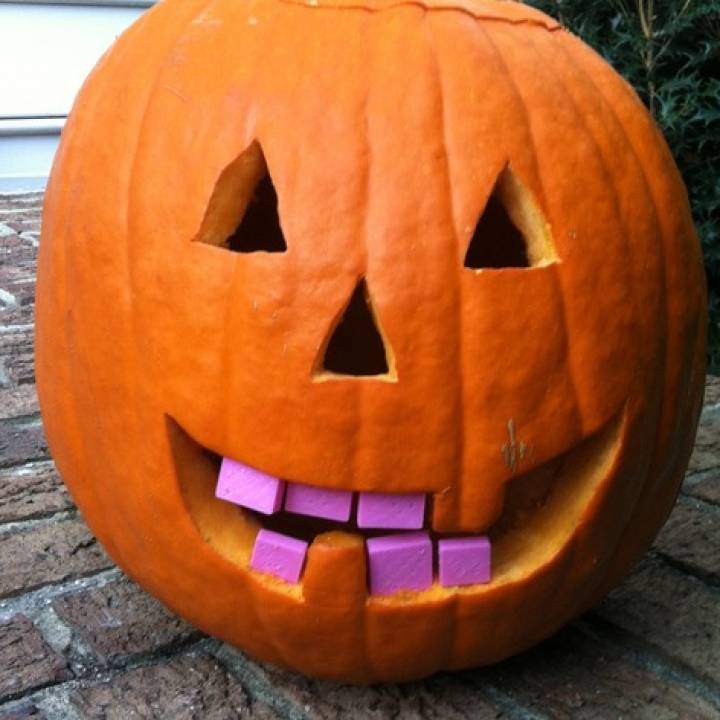 3D Printable Pumpkin Tooth Replacement Project by Josh Ajima