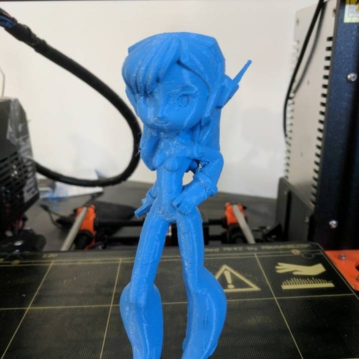 3D Printable Mini Dva by Edrice Waliyar