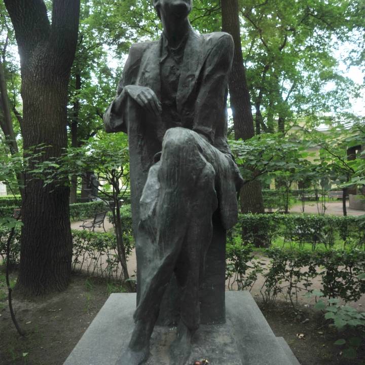Gravestone of Nikolay Cherkasov image