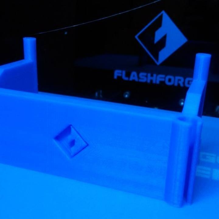 FlashForge Creator Pro 2016 - Filament tube holder image