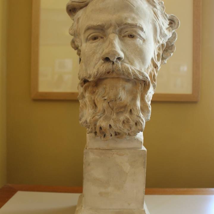 Bust of Alphonse Legros image