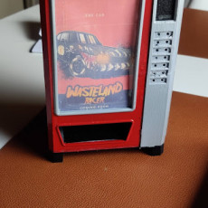Picture of print of Vending Machine Dice Tower