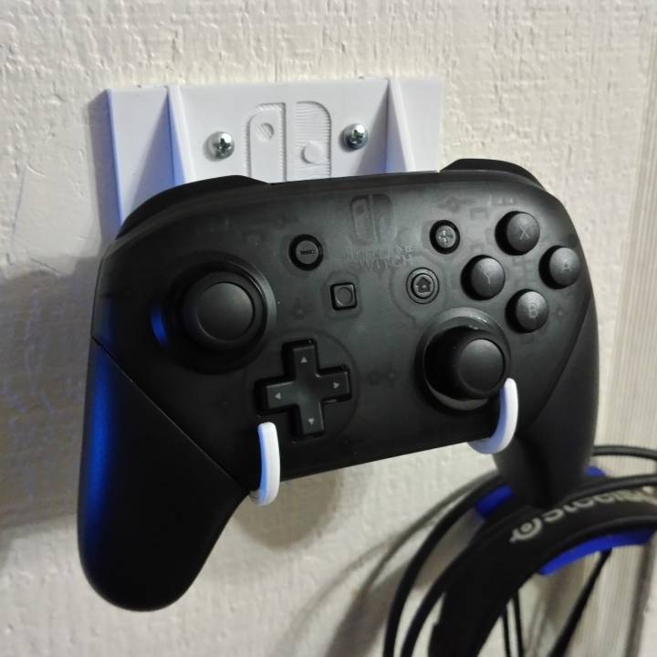 Nintendo Switch Pro Controller Wall Hook Mount image
