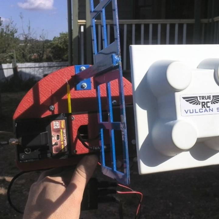 Ultimate Skylark Antenna tracker all in one box! image