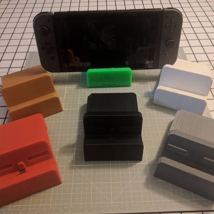 3D Printable Zaku Nintendo Switch Dock Mod by Scorpok