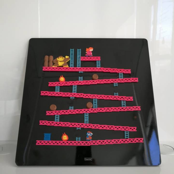 Donkey Kong (1981) level - with magnets ! image