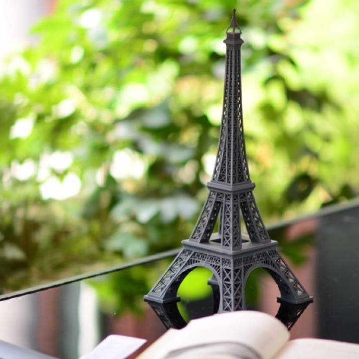 Eiffel Tower Model image