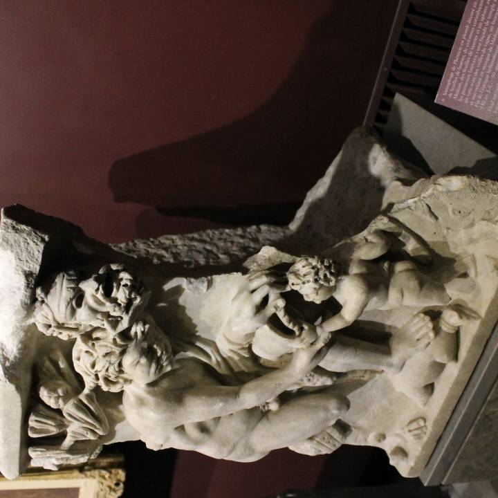 Sarcophagus Corner image