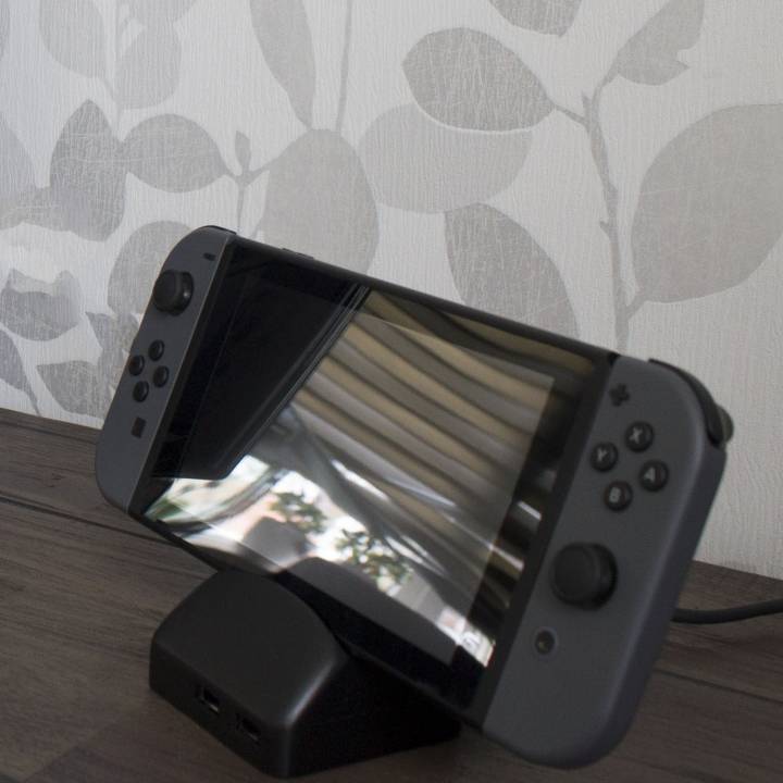 Mini Nintendo Switch docking station image