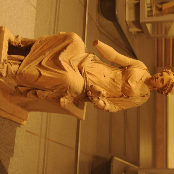 Statue of Koré image