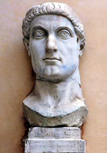 Colossal statue of Constantine: head image