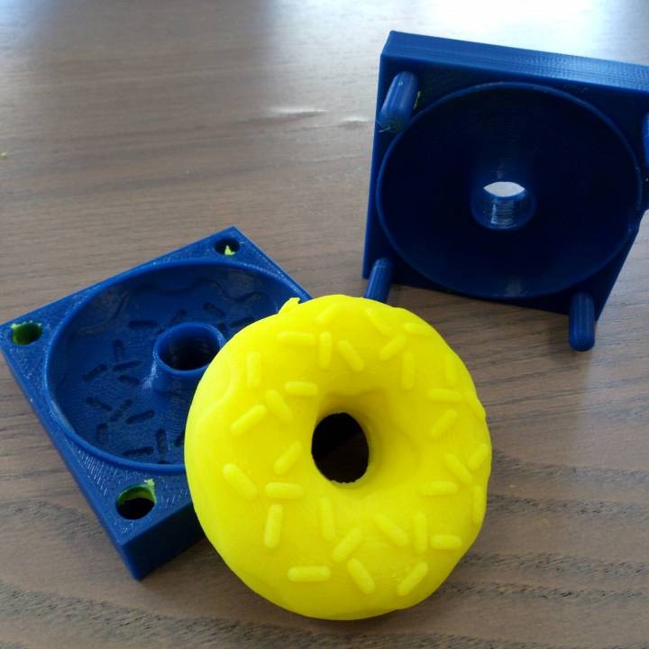 Donut mould for Play-Doh image