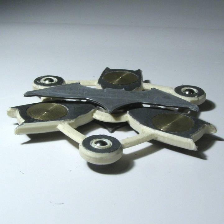 3d-printable-batman-fidget-spinner-by-juan-jos-garc-a-gonz-lez